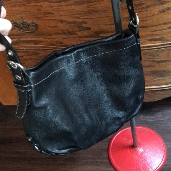 Gorgeous Coach Large Pebbled Leather Black Crossbody Bag - Picture 1 of 12
